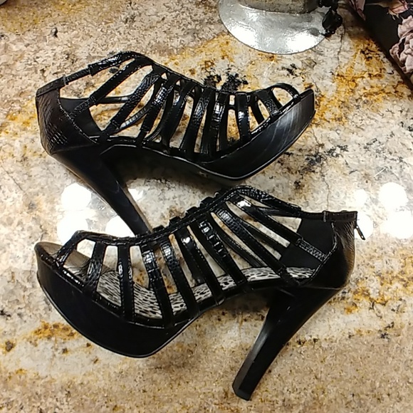 Qupid Black Cage High Heel Sandals US 8.5 - Picture 2 of 7